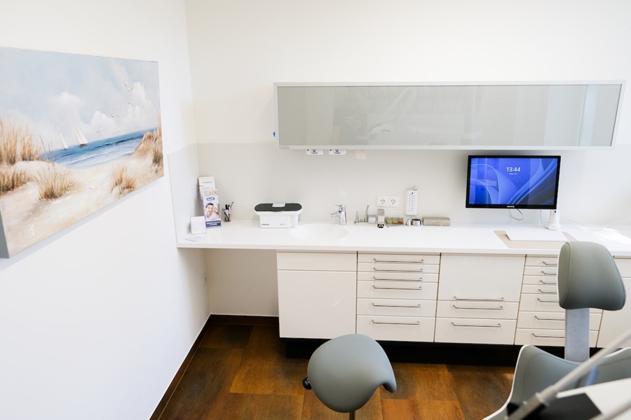 Zahnecke Kiel Wurzelbehandlung Endodontie Zahnecke Kiel Wurzelbehandlung Endodontie